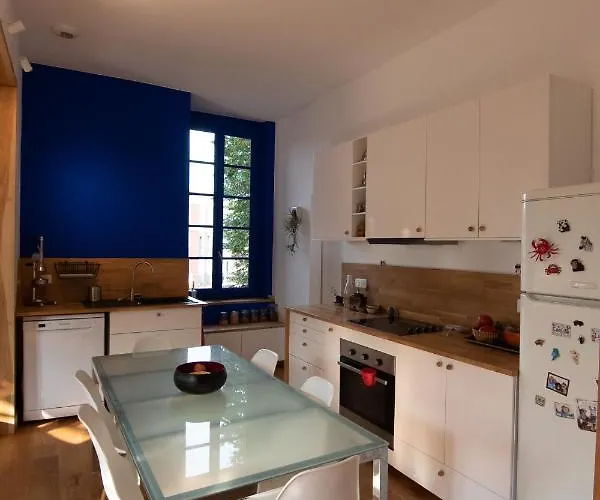Belfort - Centre - Metro - 6 Pers Apartamento Toulouse